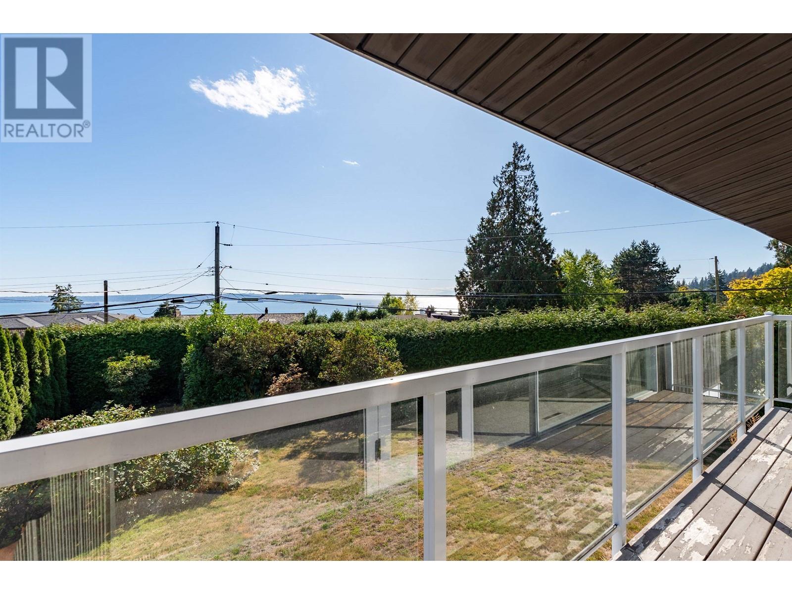 3204 Thompson Crescent, West Vancouver, British Columbia  V7V 3E5 - Photo 18 - R2825939