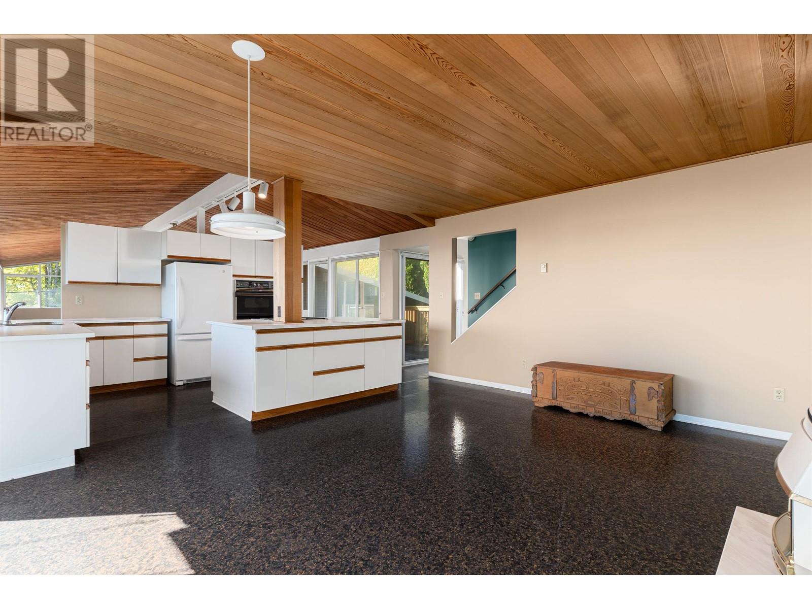 3204 Thompson Crescent, West Vancouver, British Columbia  V7V 3E5 - Photo 31 - R2825939