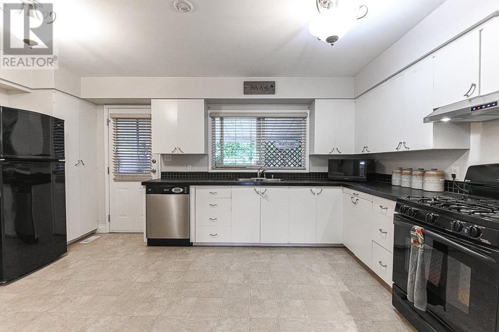 12171 221 Street, Maple Ridge, British Columbia  V2X 5T2 - Photo 7 - R2825845