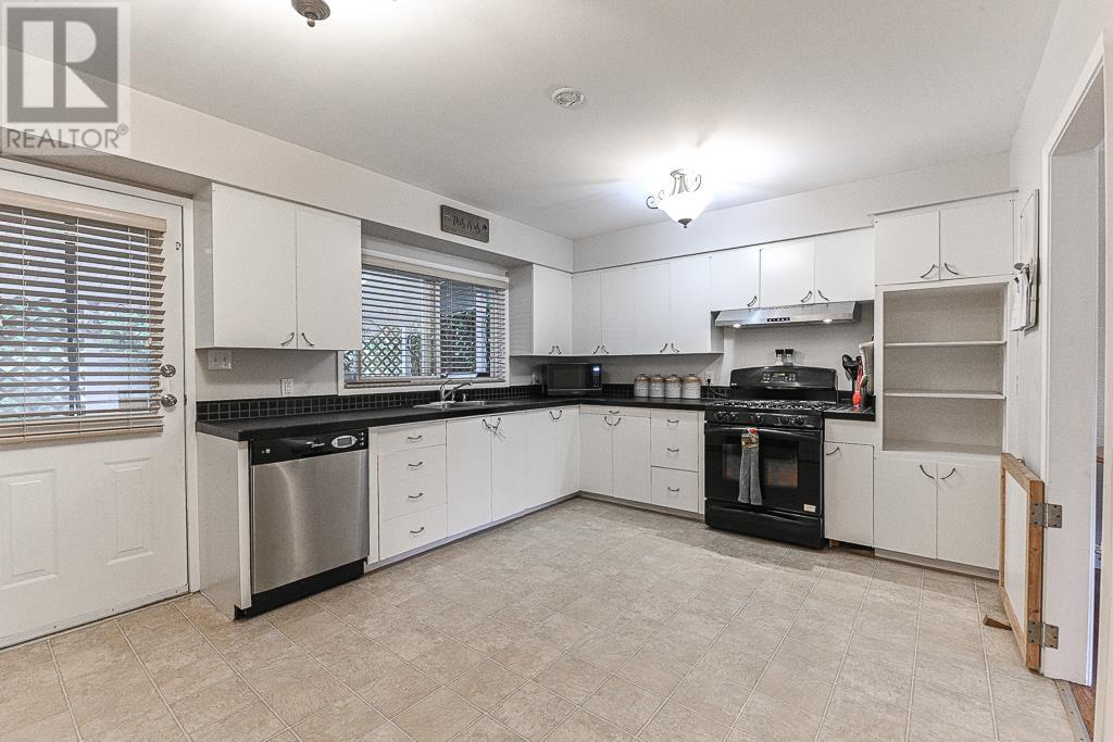 12171 221 Street, Maple Ridge, British Columbia  V2X 5T2 - Photo 6 - R2825845