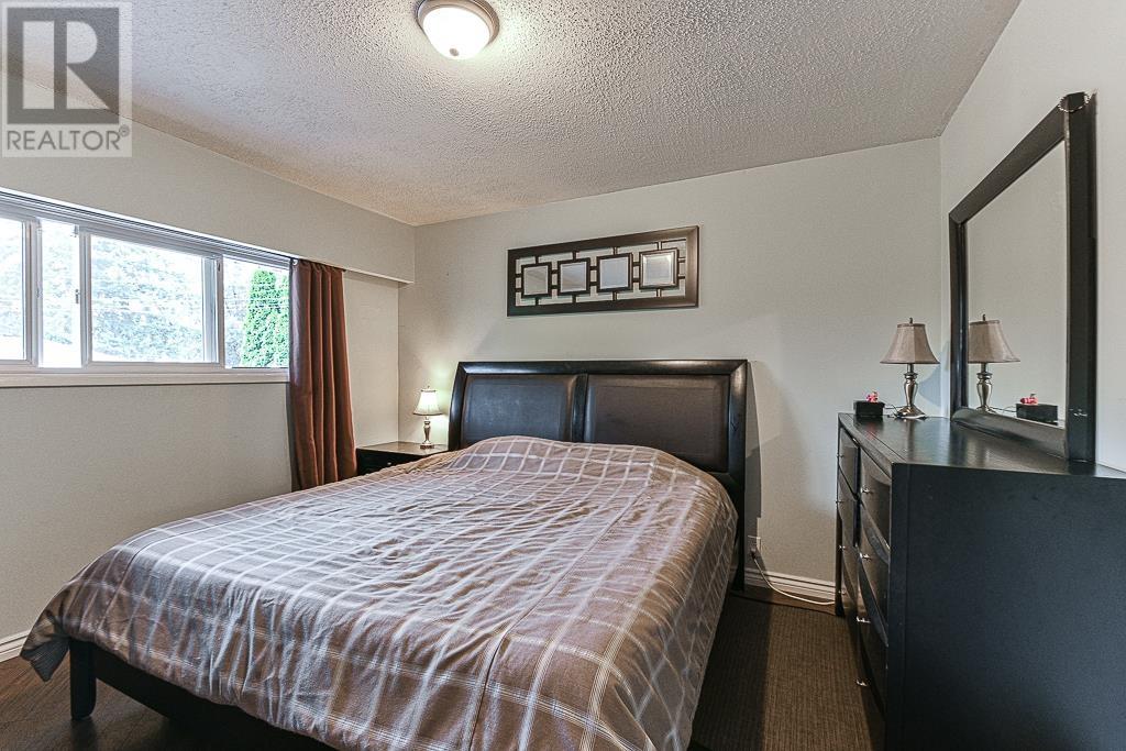 12171 221 Street, Maple Ridge, British Columbia  V2X 5T2 - Photo 9 - R2825845