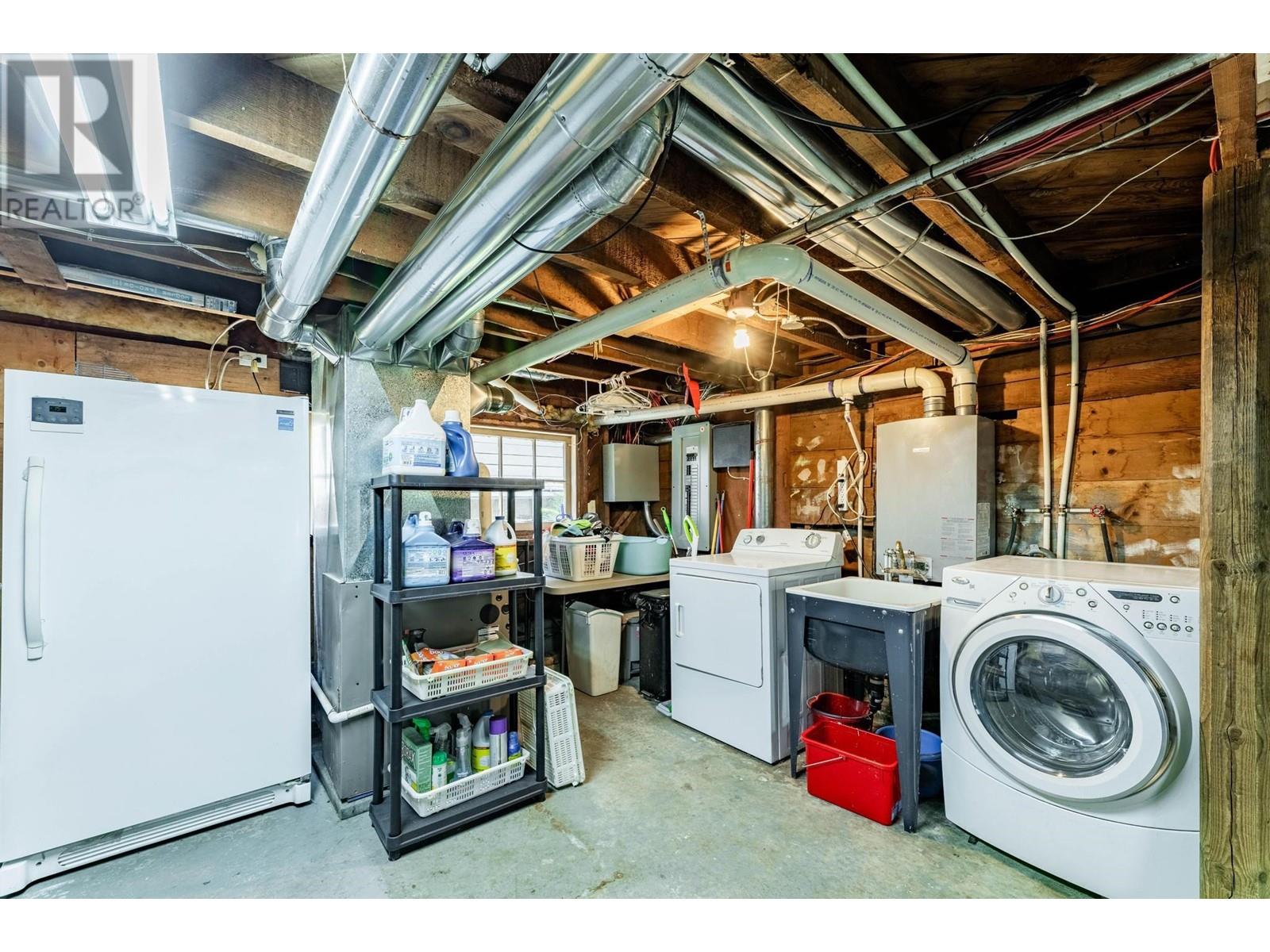 534 Ewen Avenue, New Westminster, British Columbia  V3M 5B8 - Photo 35 - R2804934