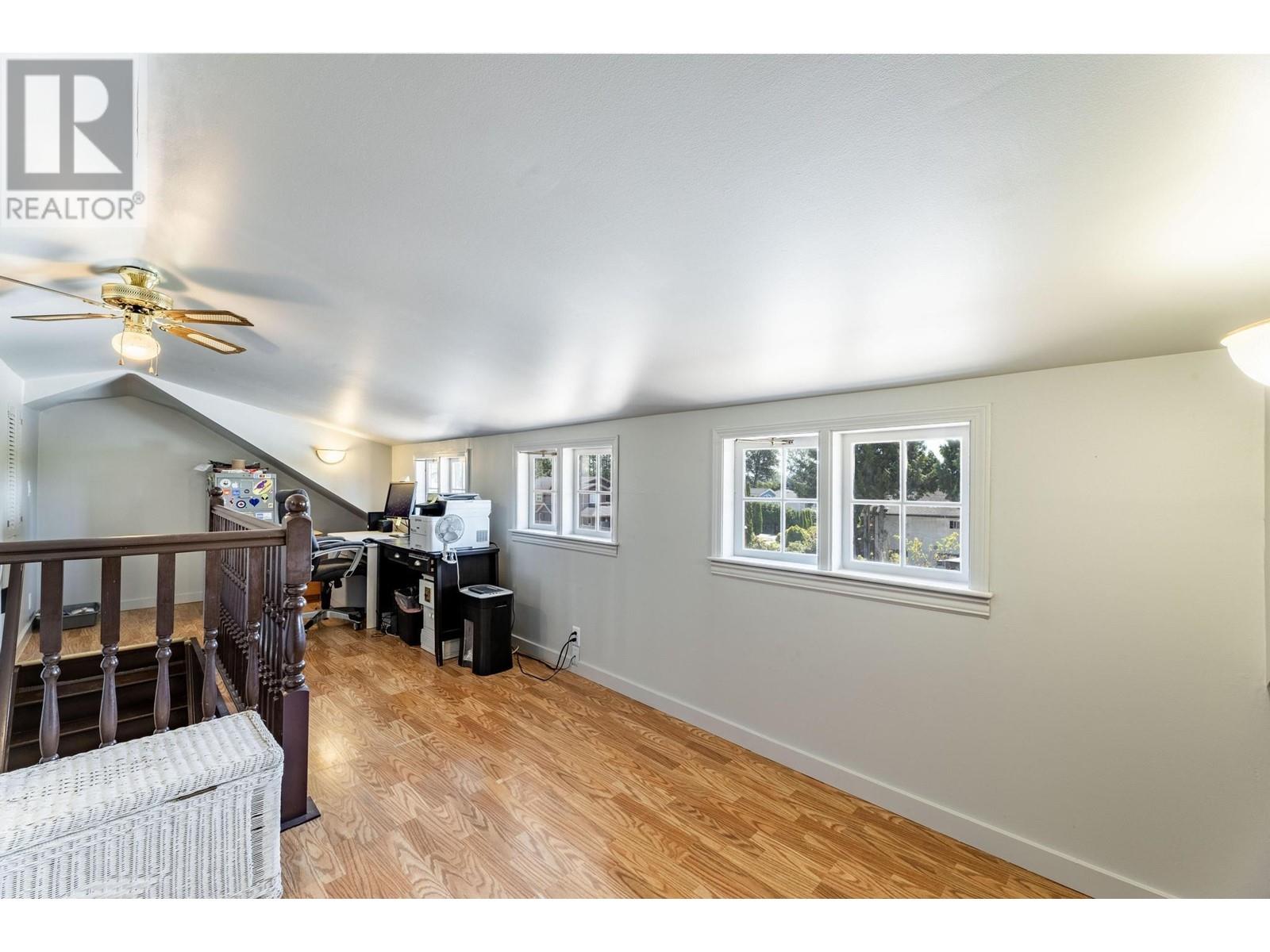 534 Ewen Avenue, New Westminster, British Columbia  V3M 5B8 - Photo 24 - R2804934