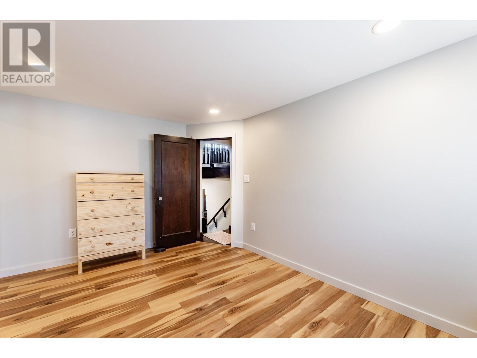 534 Ewen Avenue, New Westminster, British Columbia  V3M 5B8 - Photo 23 - R2804934