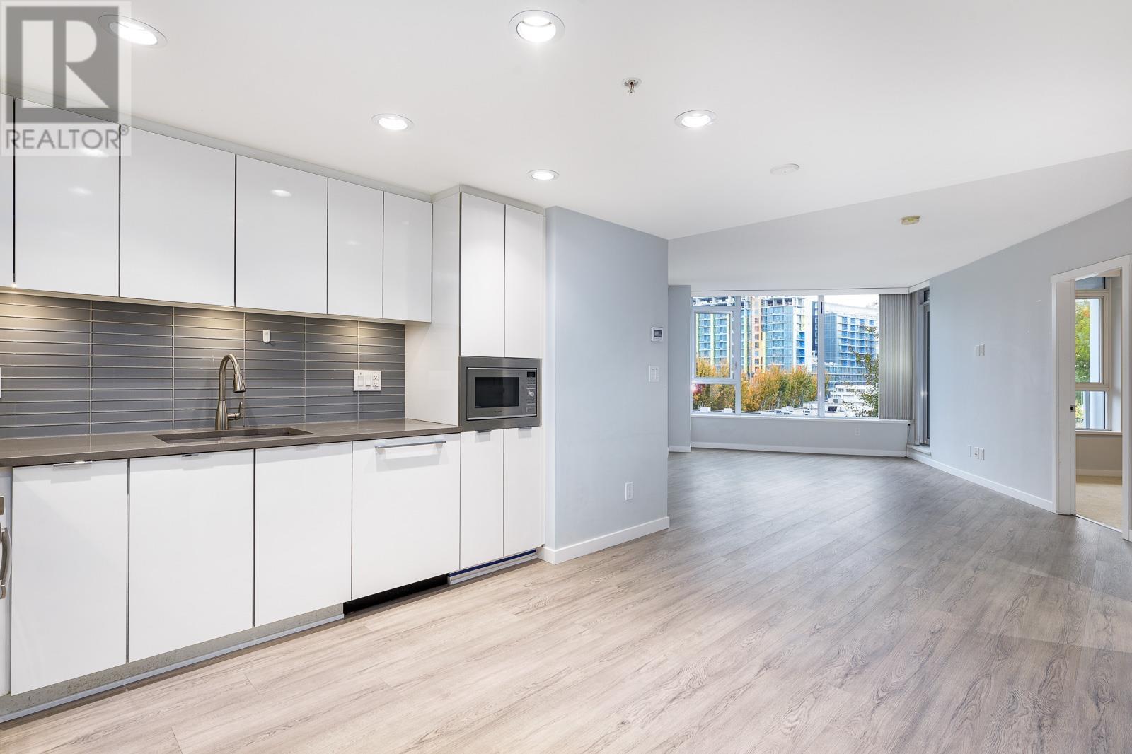 618 8333 Sweet Avenue, Richmond, British Columbia  V6X 0P4 - Photo 2 - R2825958