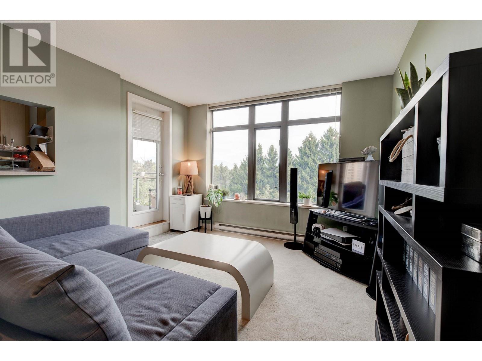 705 3660 VANNESS AVENUE, vancouver, British Columbia