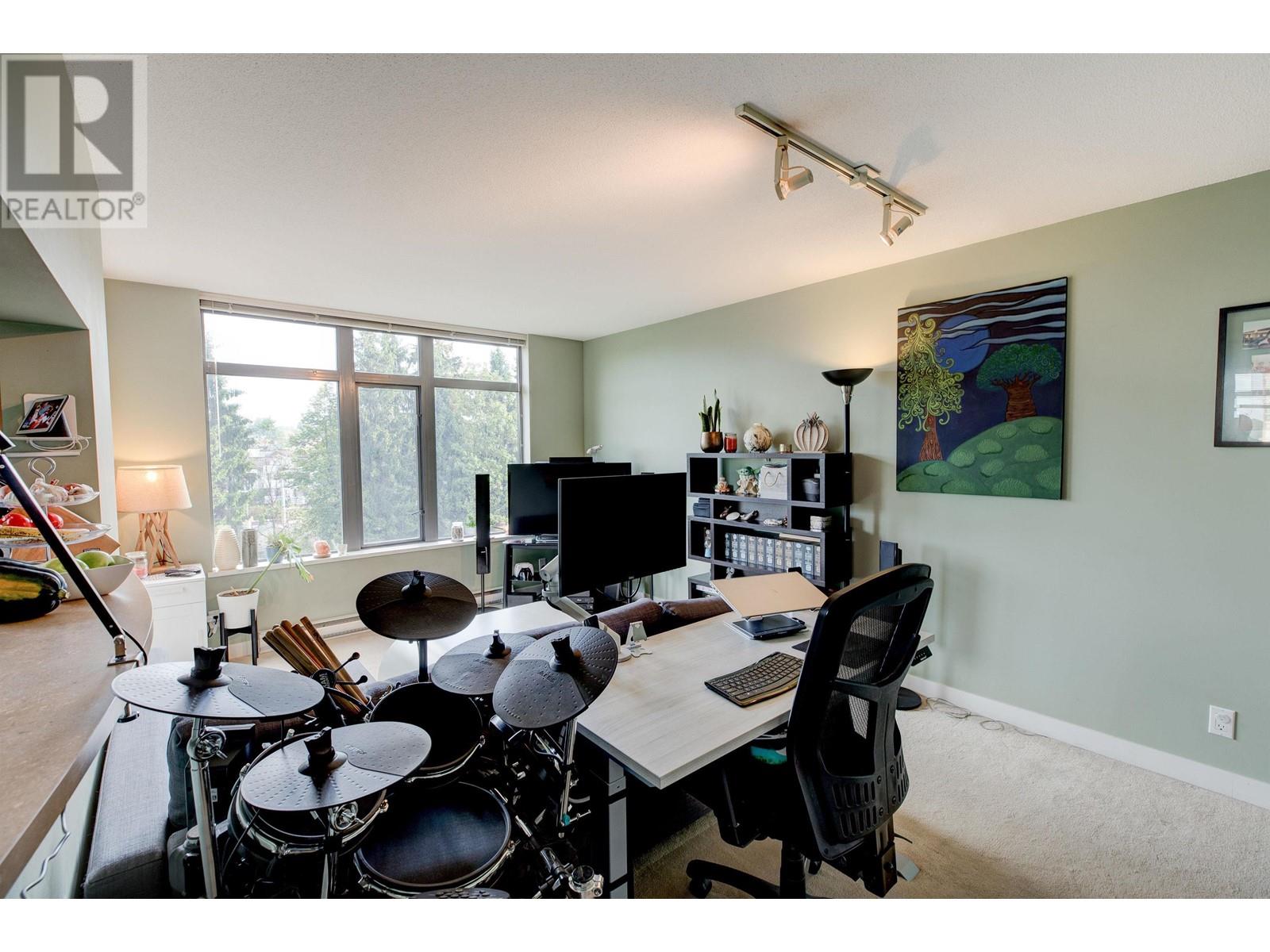 705 3660 Vanness Avenue, Vancouver, British Columbia  V5R 6H8 - Photo 3 - R2826024