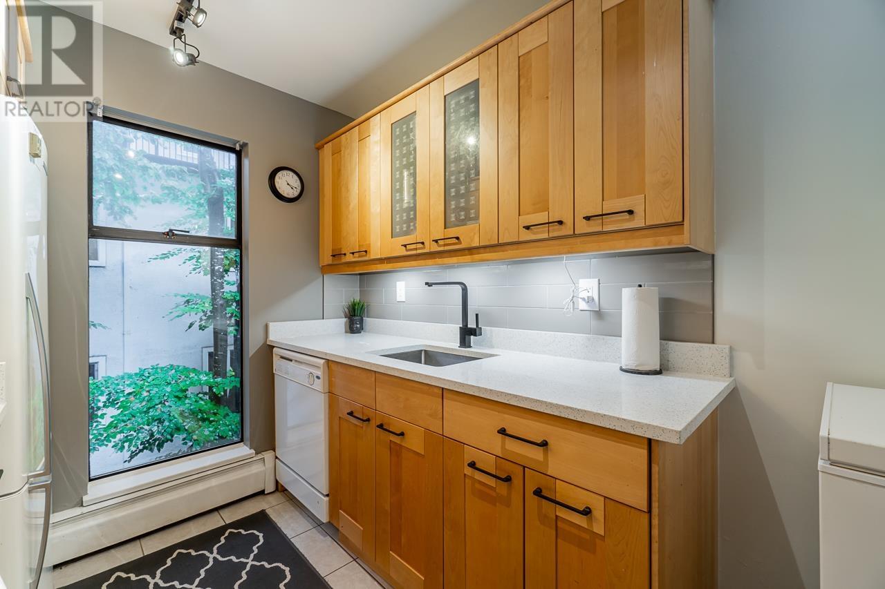 302 423 Agnes Street, New Westminster, British Columbia  V3L 1G2 - Photo 7 - R2826043