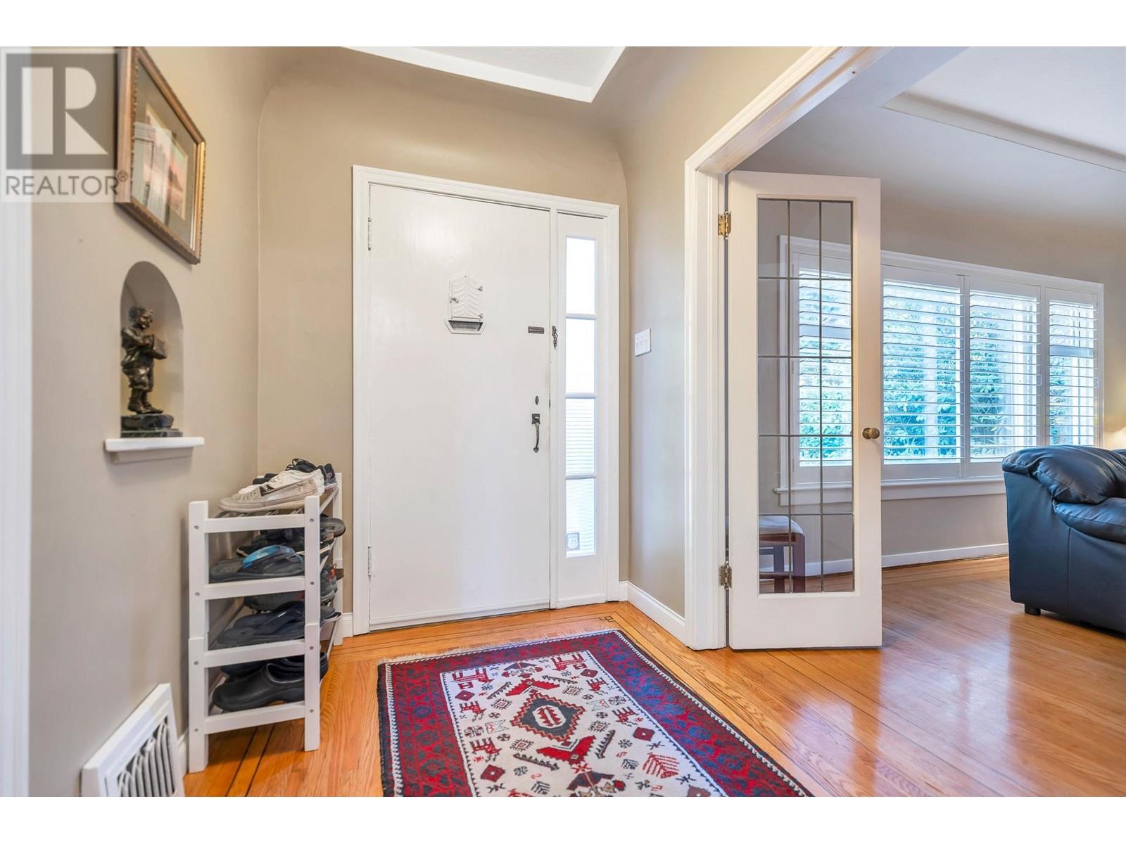 1694 W 62nd Avenue, Vancouver, British Columbia  V6P 2G2 - Photo 4 - R2825965