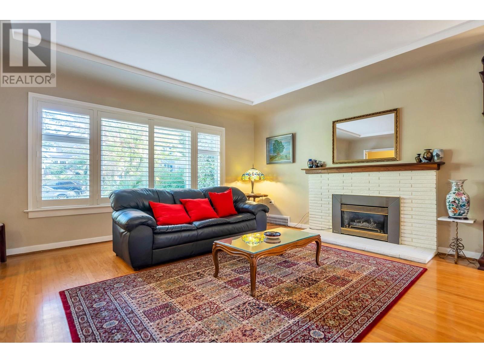 1694 W 62nd Avenue, Vancouver, British Columbia  V6P 2G2 - Photo 6 - R2825965