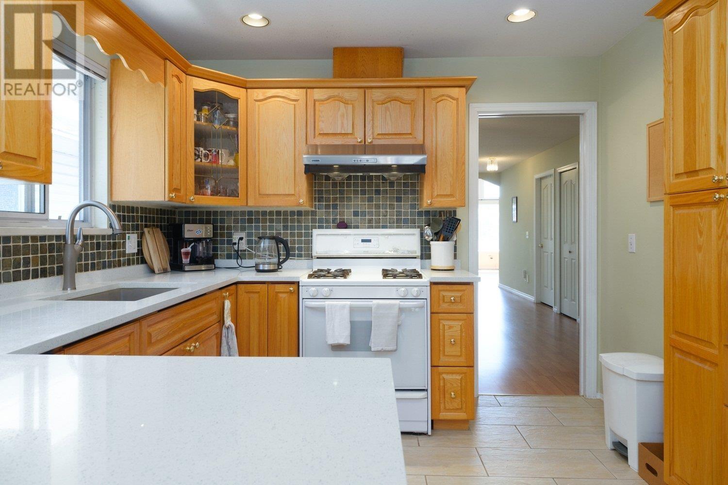 2347 Kelly Avenue, Port Coquitlam, British Columbia  V3C 1Y3 - Photo 10 - R2825977