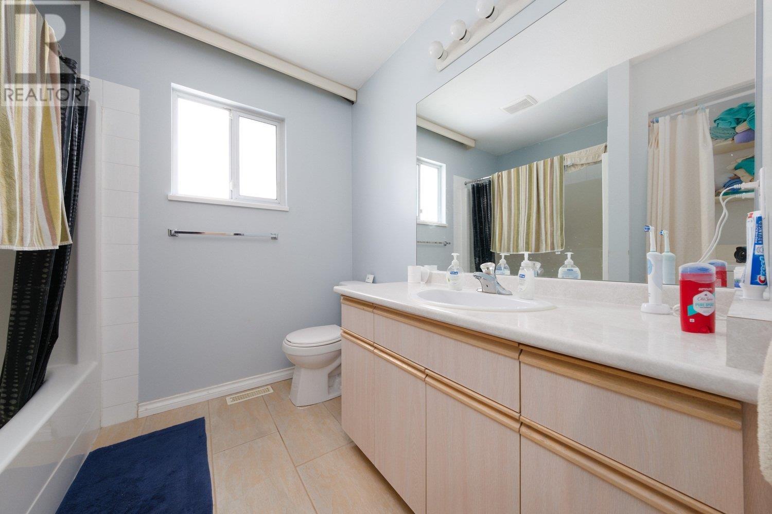2347 Kelly Avenue, Port Coquitlam, British Columbia  V3C 1Y3 - Photo 18 - R2825977