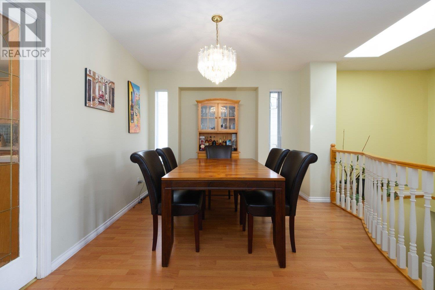 2347 Kelly Avenue, Port Coquitlam, British Columbia  V3C 1Y3 - Photo 5 - R2825977