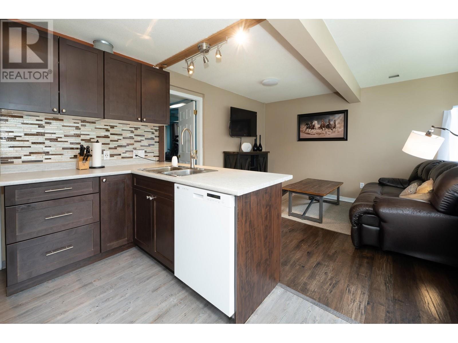 23694 Dewdney Trunk Road, Maple Ridge, British Columbia  V4R 2C8 - Photo 17 - R2826013
