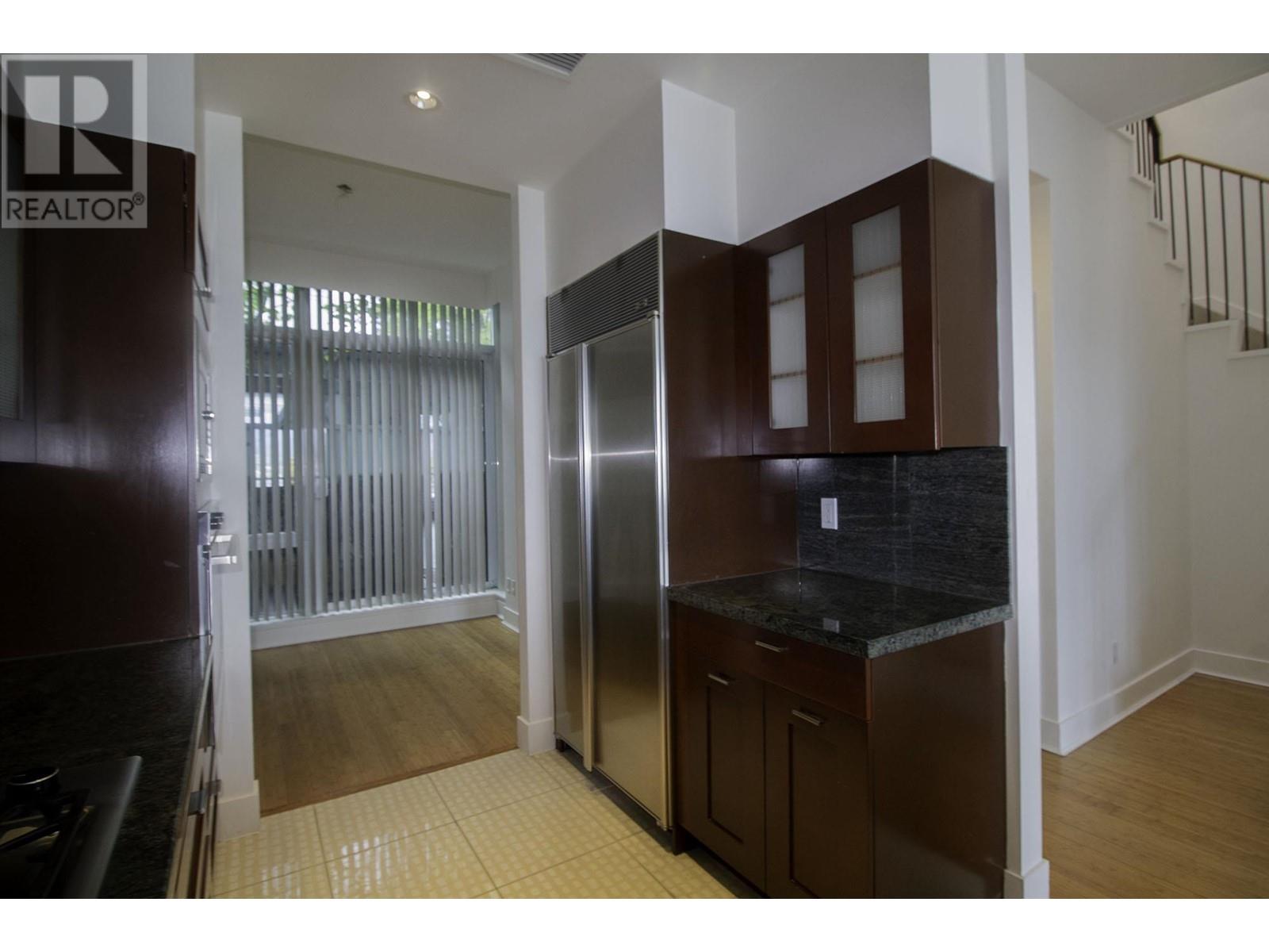 211 560 Nicola, Vancouver, British Columbia  V6G 3J7 - Photo 8 - R2825963