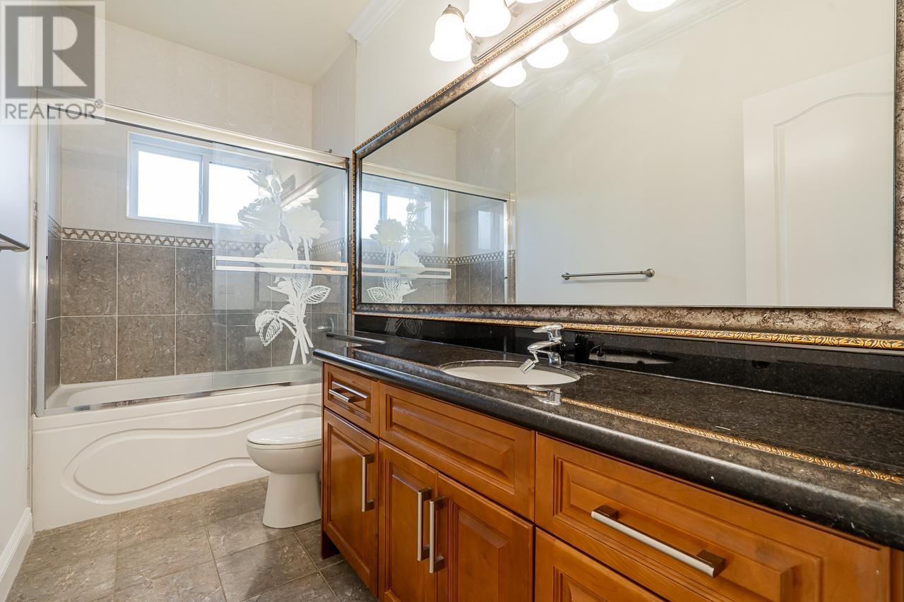 4242 Hurst Street, Burnaby, British Columbia  V5J 1M7 - Photo 25 - R2825997