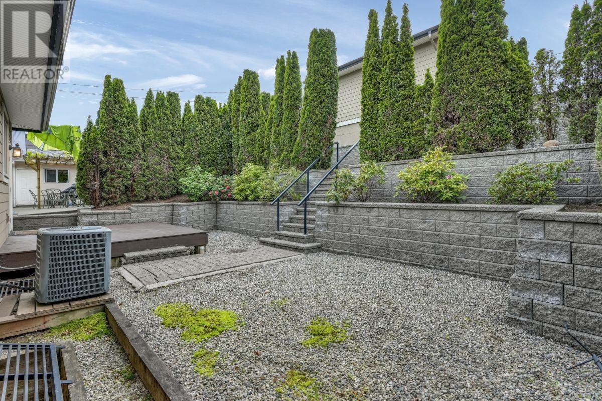 1060 Adderley Street, North Vancouver, British Columbia  V7L 1T3 - Photo 18 - R2825959