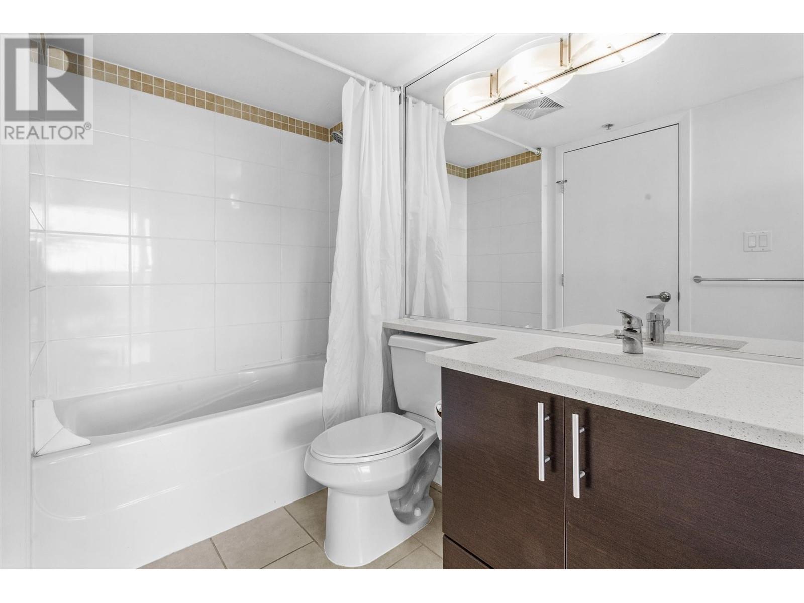 702 555 Delestre Avenue, Coquitlam, British Columbia  V3K 0A9 - Photo 16 - R2825898