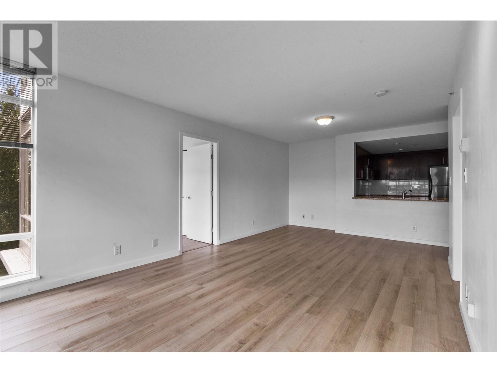 702 555 Delestre Avenue, Coquitlam, British Columbia  V3K 0A9 - Photo 6 - R2825898