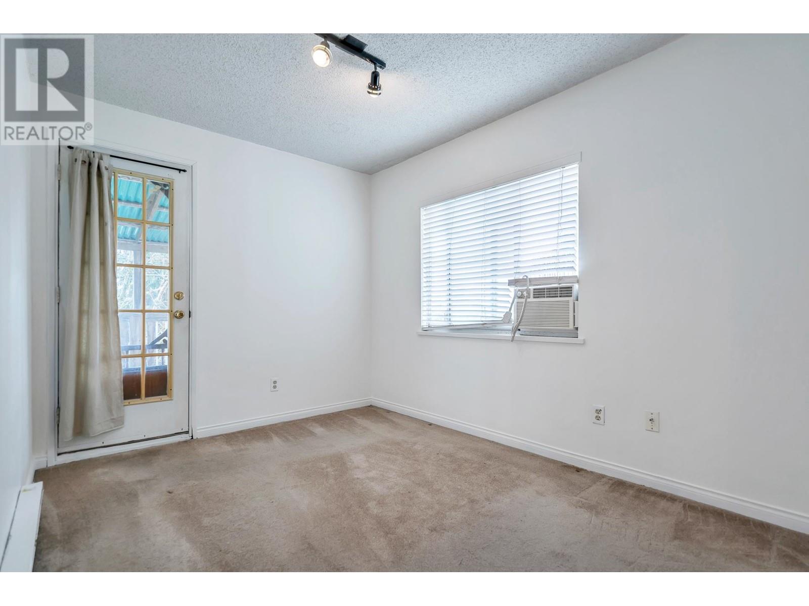 1128 Rochester Avenue, Coquitlam, British Columbia  V3K 2X4 - Photo 22 - R2825979