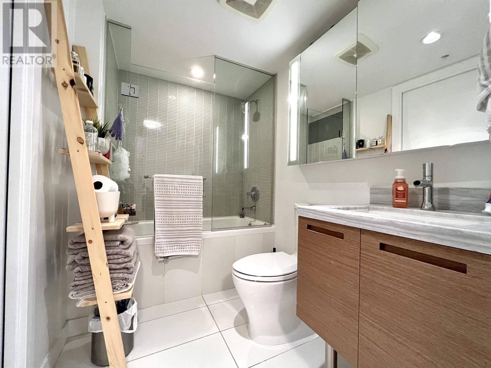 2008 777 Richards Street, Vancouver, British Columbia  V6B 0M6 - Photo 11 - R2825929