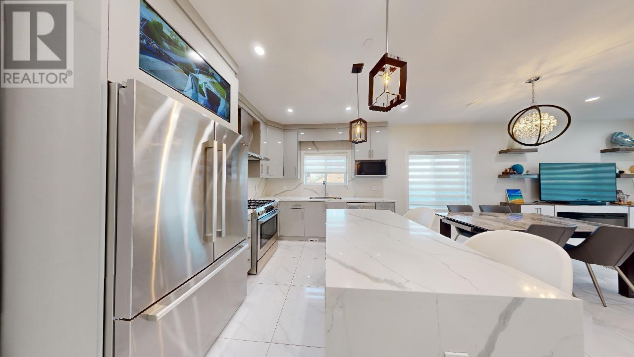 3586 Trinity Street, Vancouver, British Columbia  V5K 1G3 - Photo 10 - R2826057