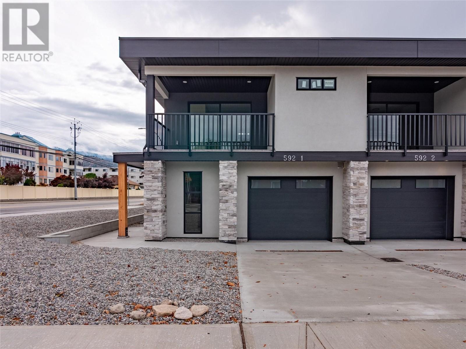 #2 592 Forestbrook Drive,, Penticton, British Columbia  V2A 4T8 - Photo 1 - 201627