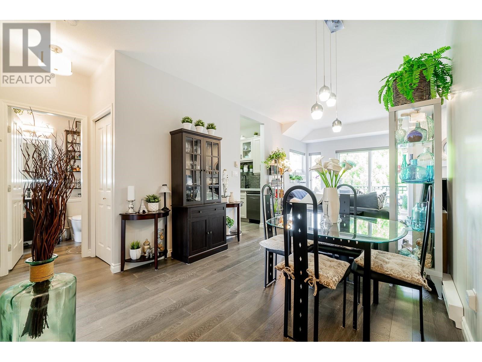 401 580 Twelfth Street, New Westminster, British Columbia  V3M 4H9 - Photo 6 - R2814505