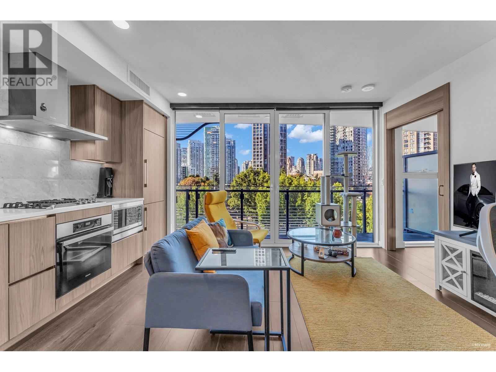 504 89 NELSON STREET, vancouver, British Columbia