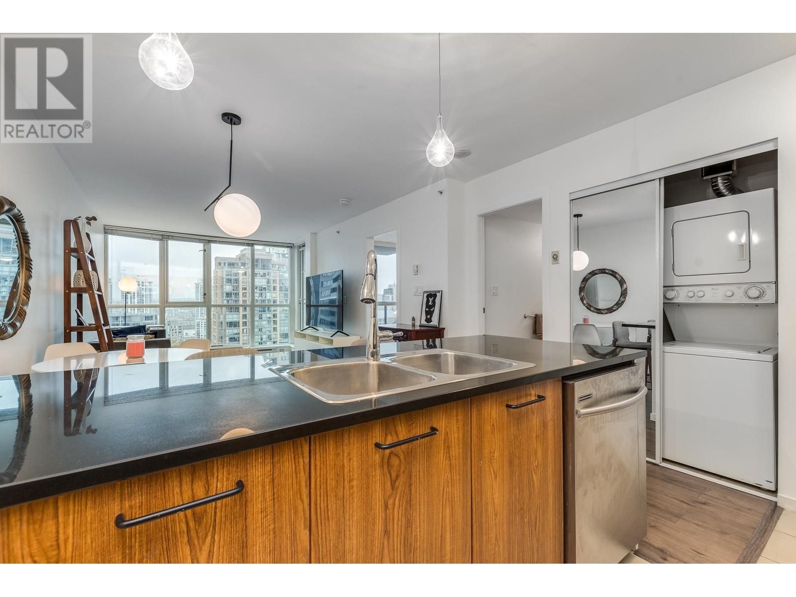 1705 1155 Seymour Street, Vancouver, British Columbia  V6B 3M7 - Photo 11 - R2825952