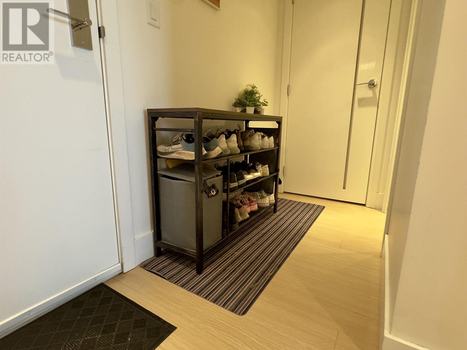2406 7388 Kingsway, Burnaby, British Columbia  V3N 0G9 - Photo 10 - R2825419