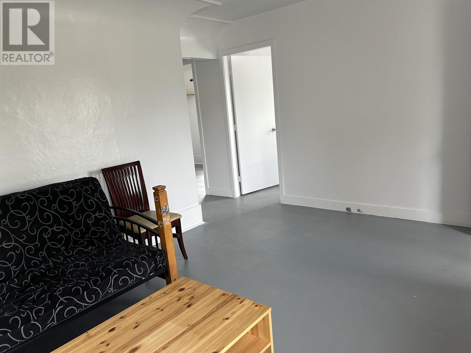 2804 Graveley Street, Vancouver, British Columbia  V5K 3K1 - Photo 8 - R2825903