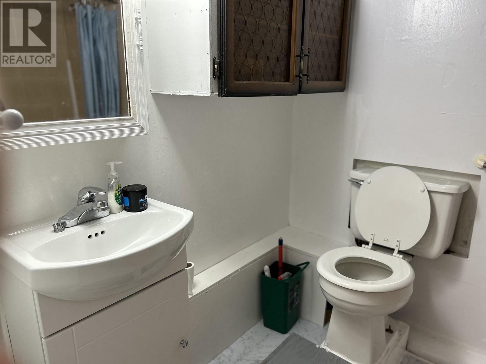 2804 Graveley Street, Vancouver, British Columbia  V5K 3K1 - Photo 22 - R2825903