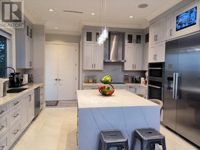 5470 Carson Street, Burnaby, British Columbia  V5J 2Z2 - Photo 12 - R2820287
