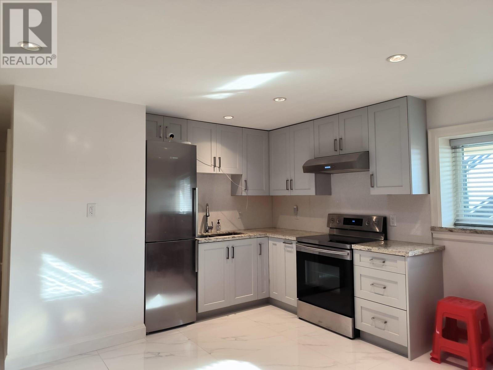 5470 Carson Street, Burnaby, British Columbia  V5J 2Z2 - Photo 24 - R2820287
