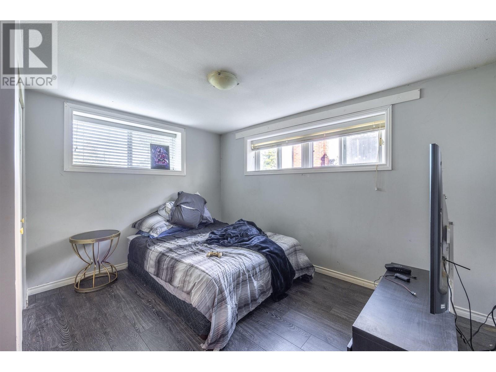 4416 Price Crescent, Burnaby, British Columbia  V5G 2N4 - Photo 24 - R2823430