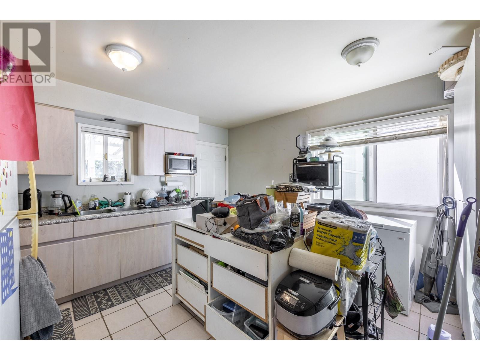 4416 Price Crescent, Burnaby, British Columbia  V5G 2N4 - Photo 21 - R2823430