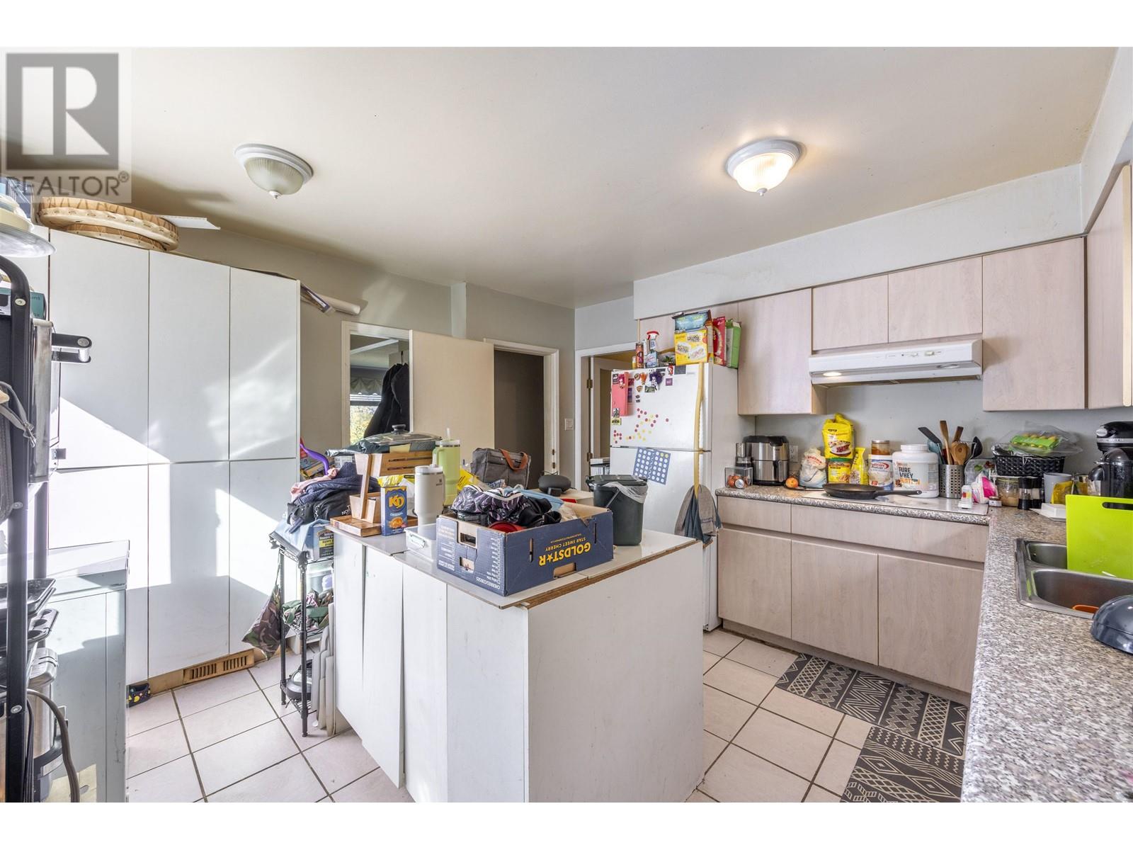 4416 Price Crescent, Burnaby, British Columbia  V5G 2N4 - Photo 23 - R2823430