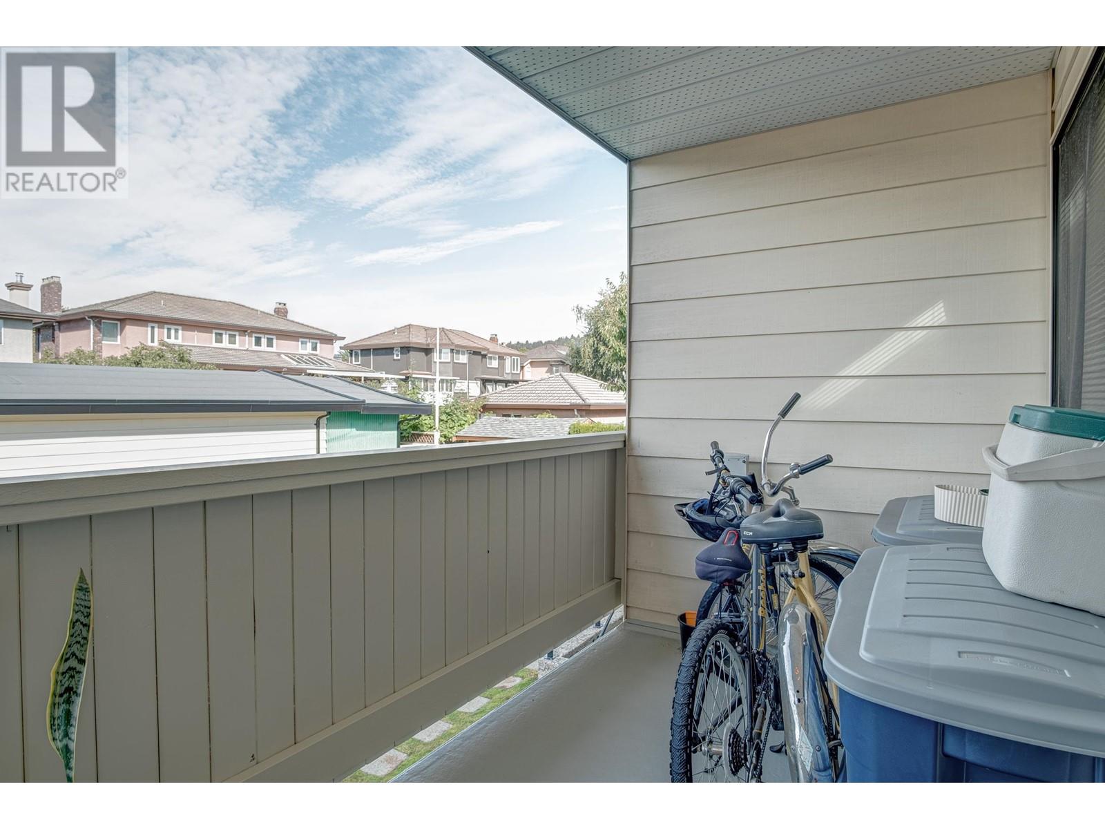 6861 Winch Street, Burnaby, British Columbia  V5B 2L7 - Photo 27 - R2819089