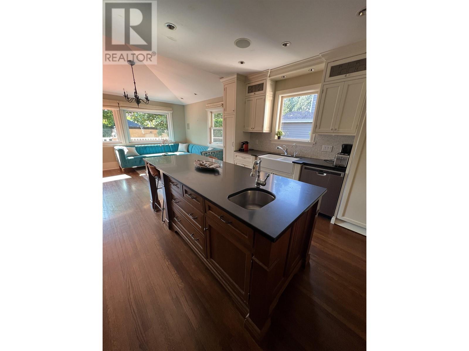 5761 Marguerite Street, Vancouver, British Columbia  V6M 3K7 - Photo 13 - R2825880