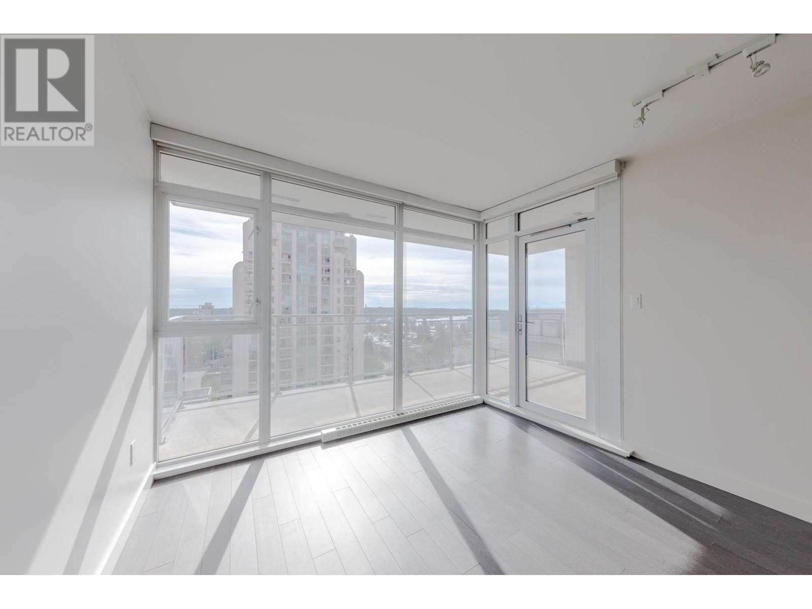 1202 608 Belmont Street, New Westminster, British Columbia  V3M 0G8 - Photo 9 - R2824760