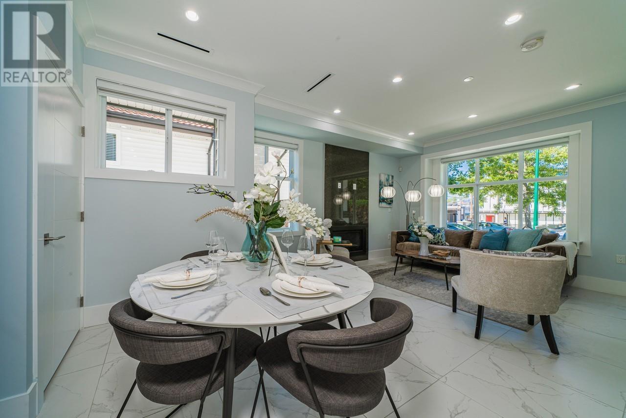 Listing Picture 8 of 21 : 2032 E 44TH AVENUE, Vancouver / 溫哥華 - 魯藝地產 Yvonne Lu Group - MLS Medallion Club Member