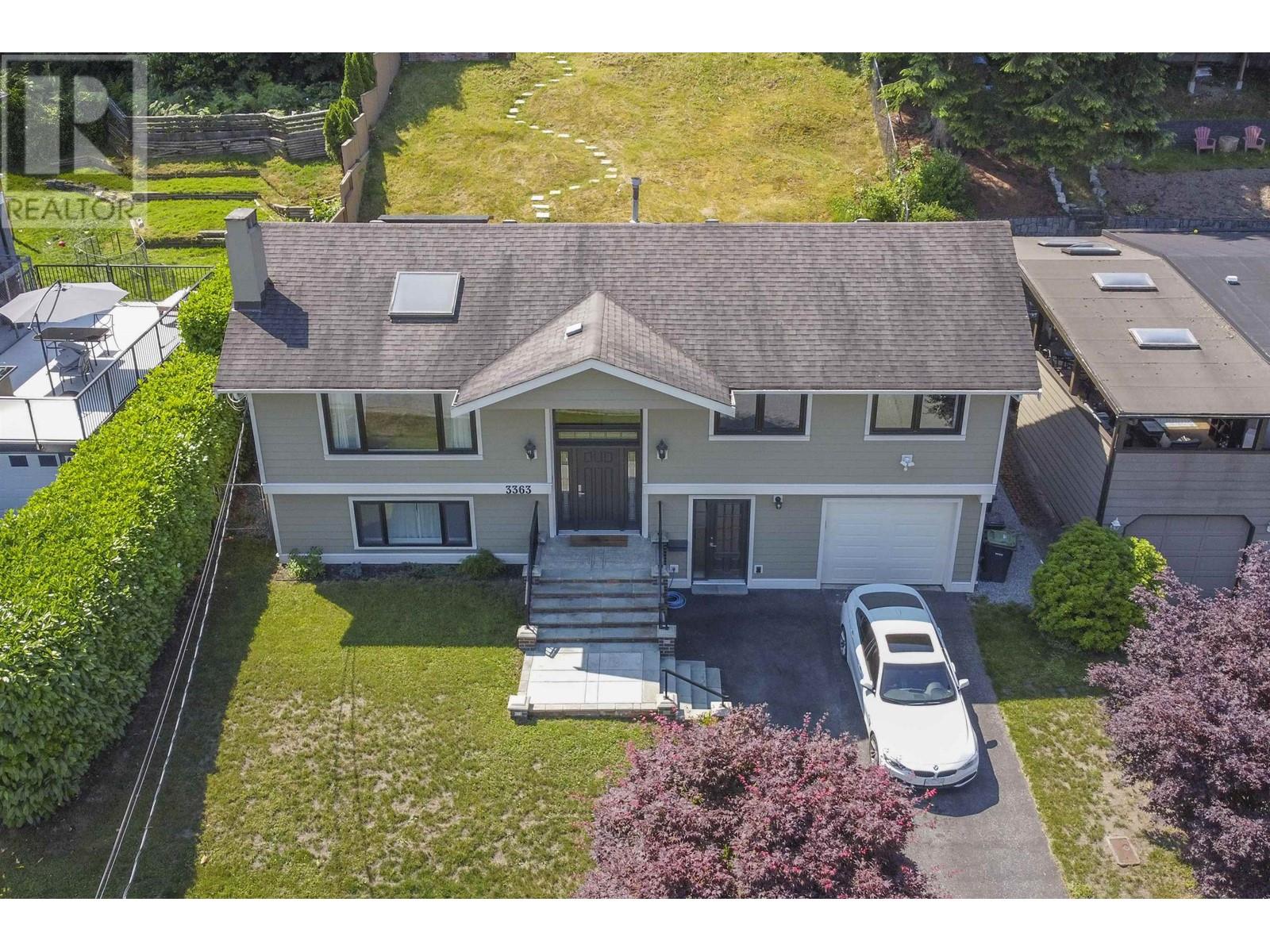 3363 Viewmount Place, Port Moody, British Columbia  V3H 2L6 - Photo 2 - R2825962