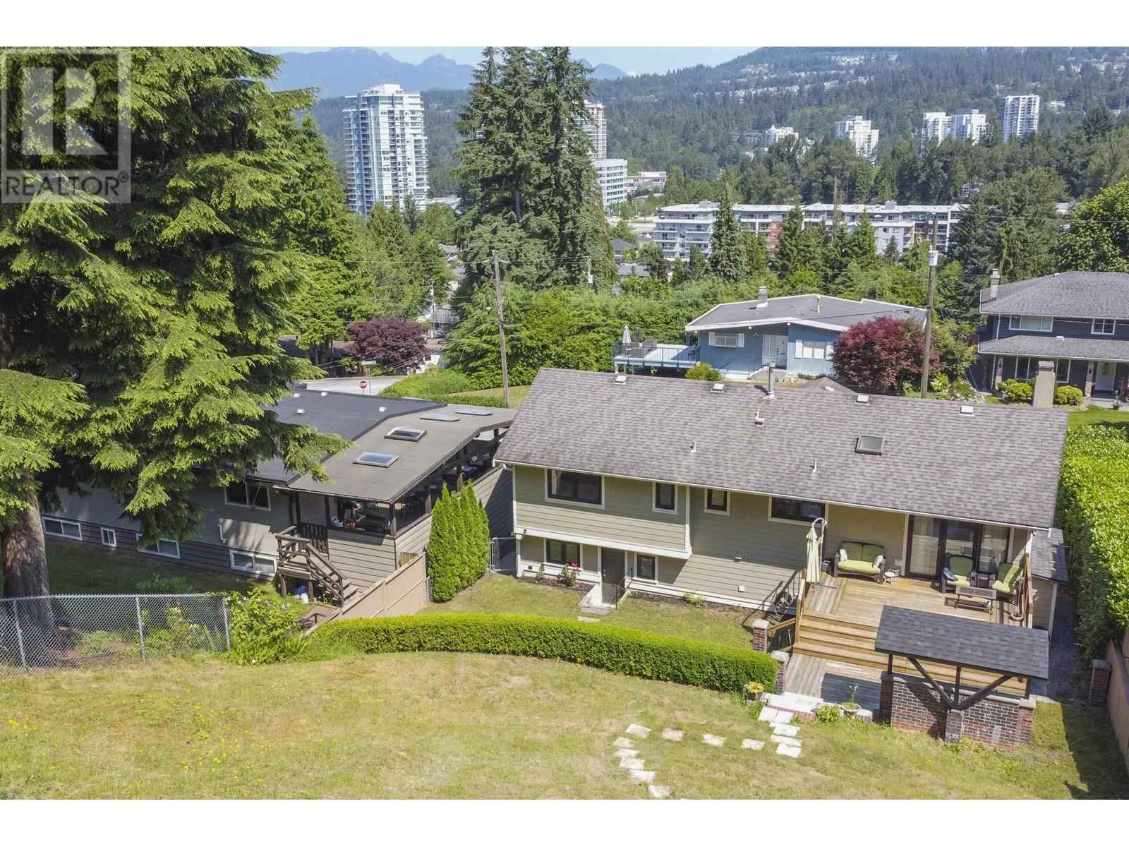 3363 Viewmount Place, Port Moody, British Columbia  V3H 2L6 - Photo 32 - R2825962