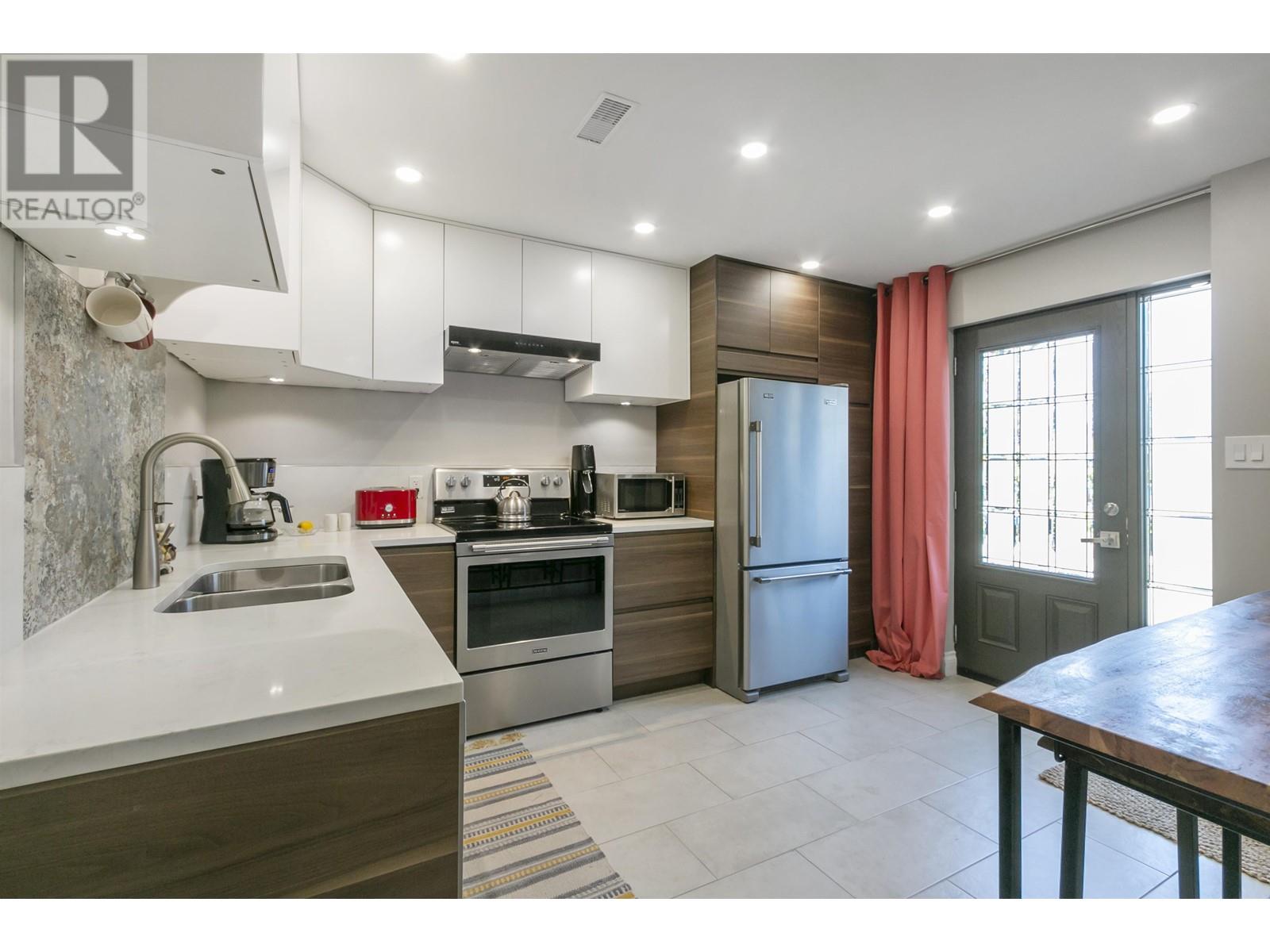 3363 Viewmount Place, Port Moody, British Columbia  V3H 2L6 - Photo 20 - R2825962