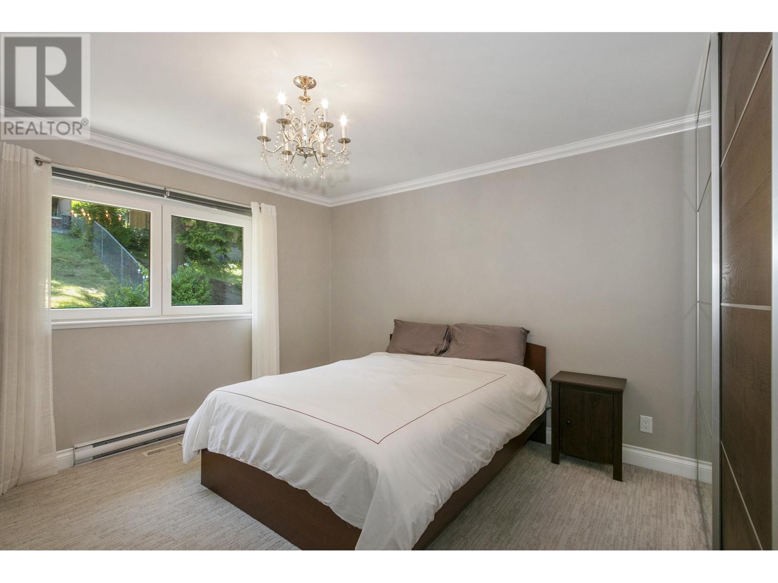 3363 Viewmount Place, Port Moody, British Columbia  V3H 2L6 - Photo 17 - R2825962