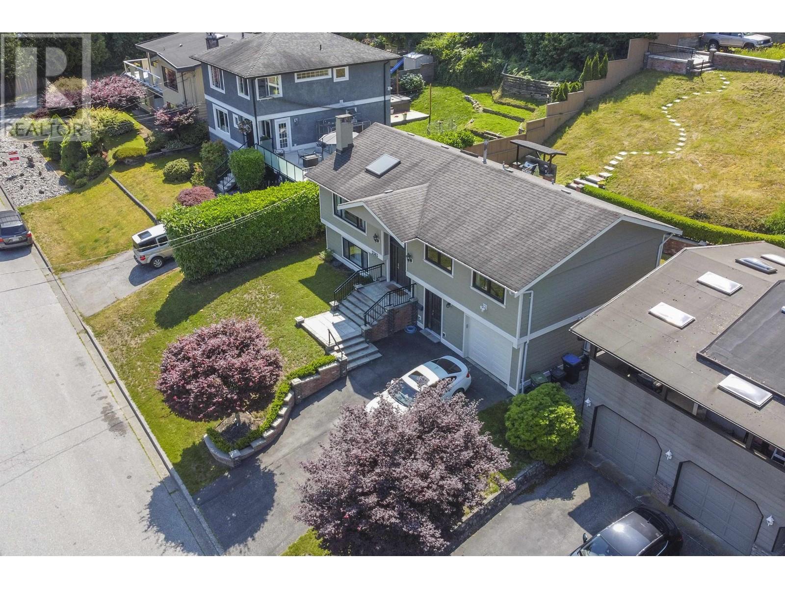 3363 Viewmount Place, Port Moody, British Columbia  V3H 2L6 - Photo 29 - R2825962