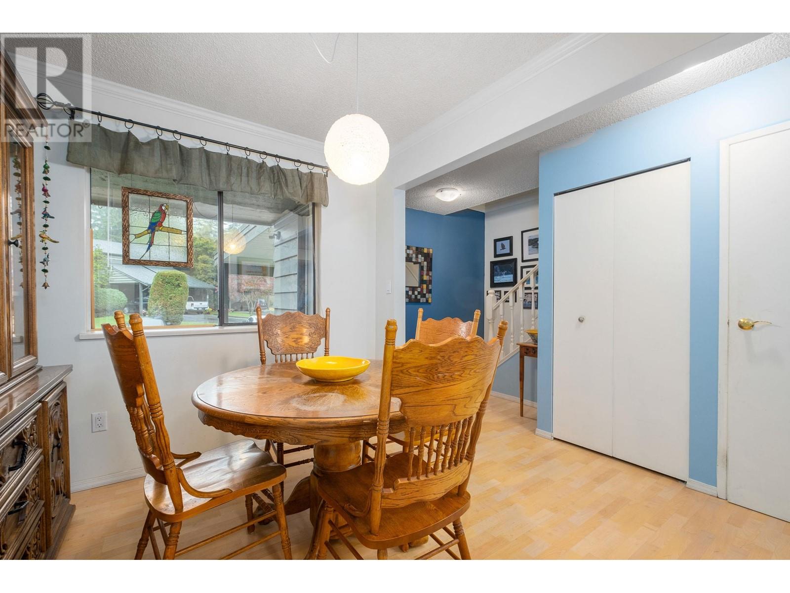 108 1950 Cedar Village Crescent, North Vancouver, British Columbia  V7J 3M5 - Photo 15 - R2826106