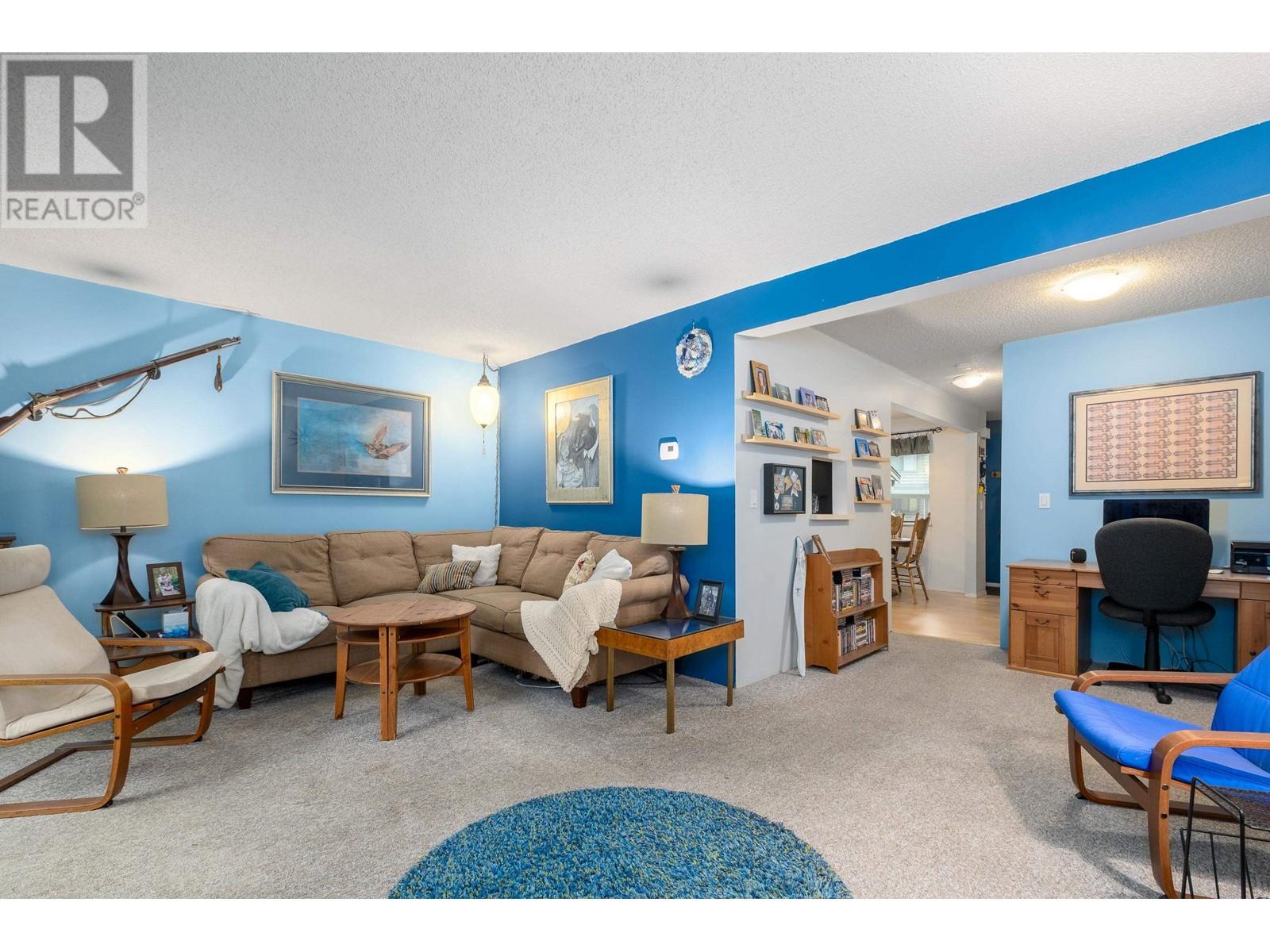 108 1950 Cedar Village Crescent, North Vancouver, British Columbia  V7J 3M5 - Photo 3 - R2826106