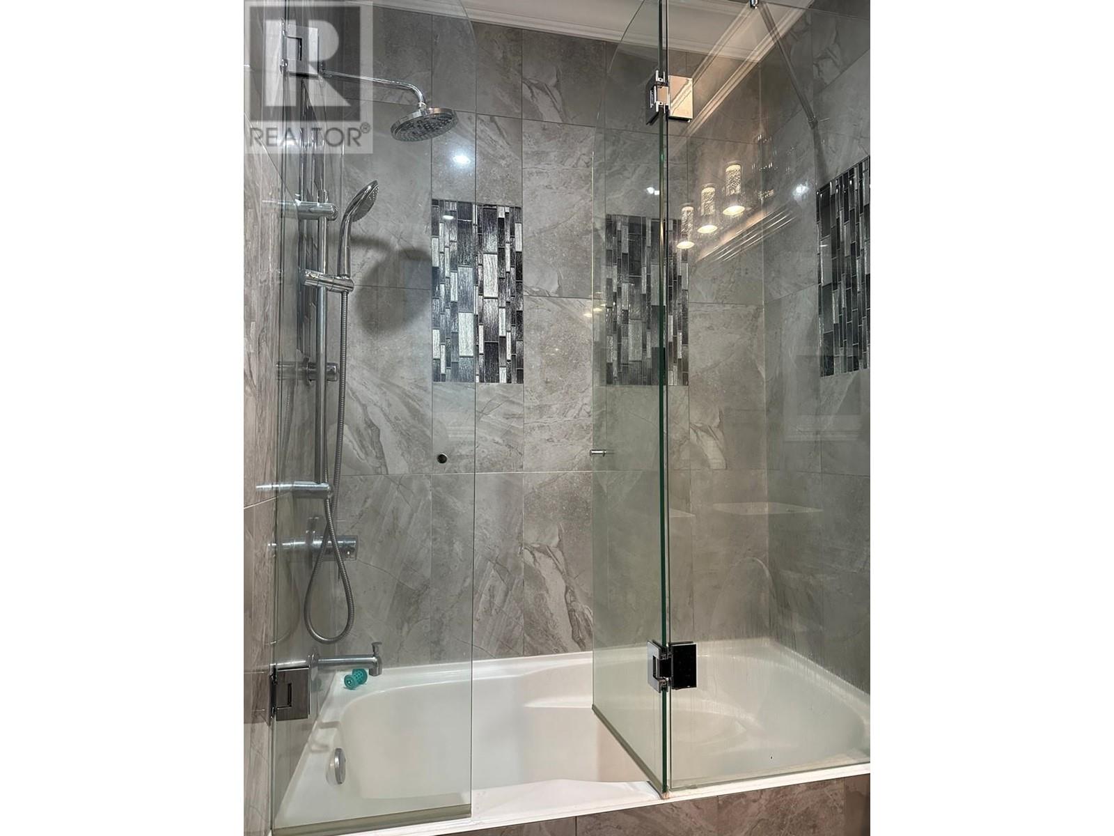 10xxx Maddocks Richmond, Richmond, British Columbia  V7A 3M5 - Photo 5 - R2826098